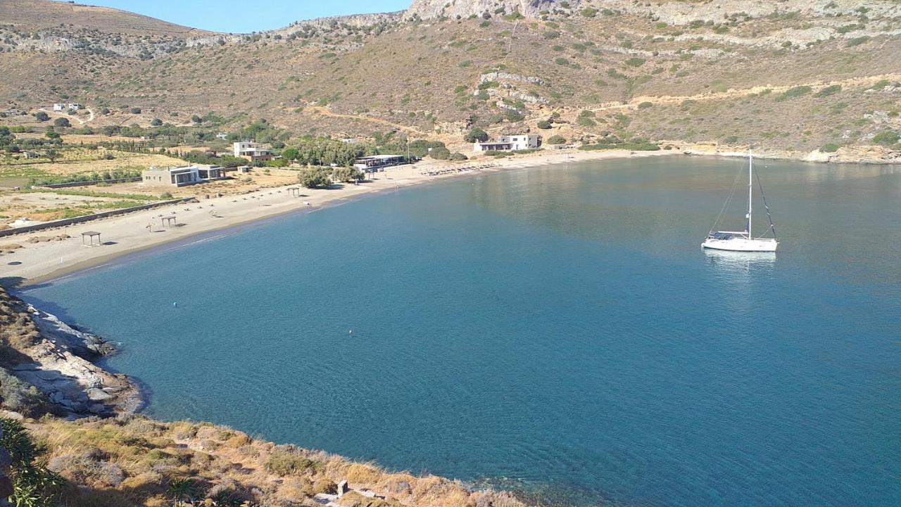 Waterfront Villa Spathi  Buitenkant foto